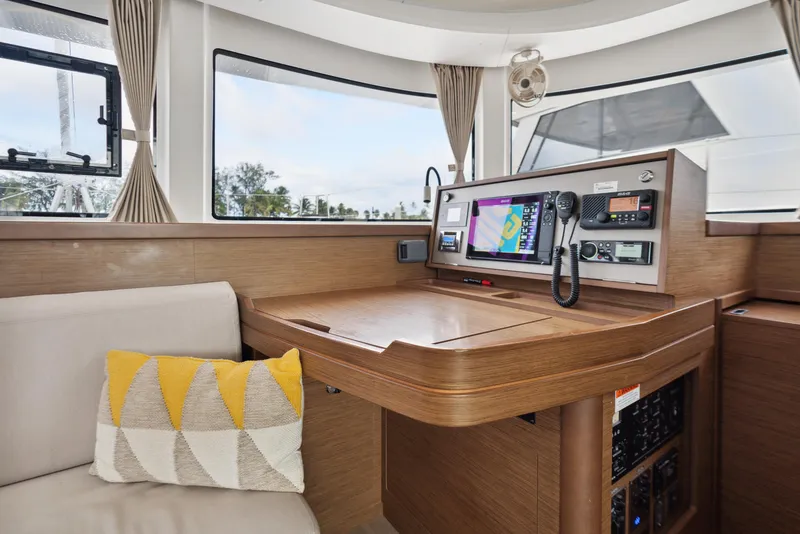 Slide: The Image of Lagoon 42 2019 - 76