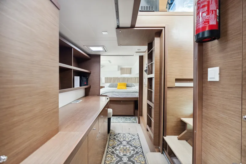 Slide: The Image of Lagoon 42 2019 - 98