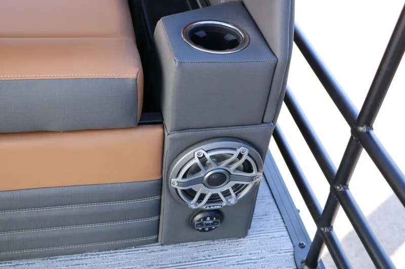 Slide: The Image of Sylvan G5 LZ DH Platinum Edition Tri Toon 2026 - 47