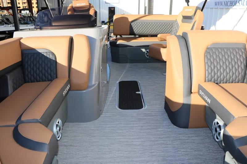 Slide: The Image of Sylvan L3 DLZ Platinum Edition Tri Toon 2026 - 23