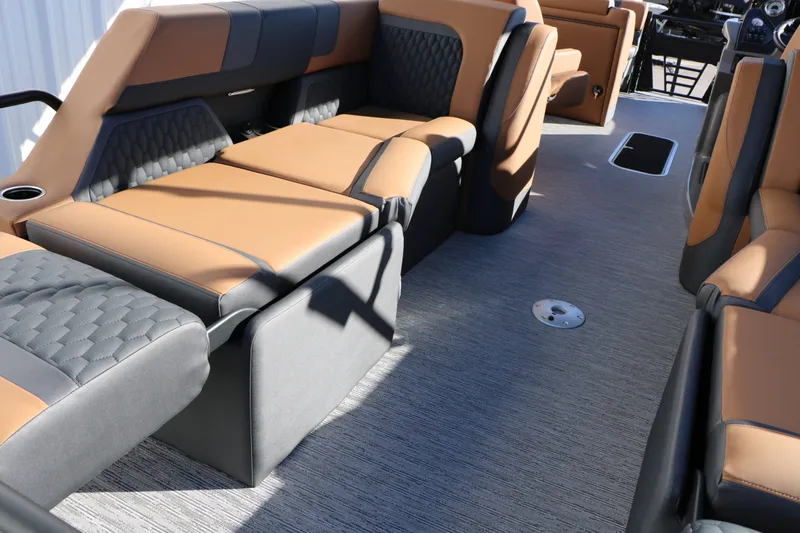 Slide: The Image of Sylvan L3 LZ DH Platinum Edition Tri Toon 2026 - 26