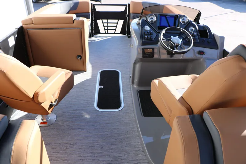 Slide: The Image of Sylvan L3 LZ DH Platinum Edition Tri Toon 2026 - 33