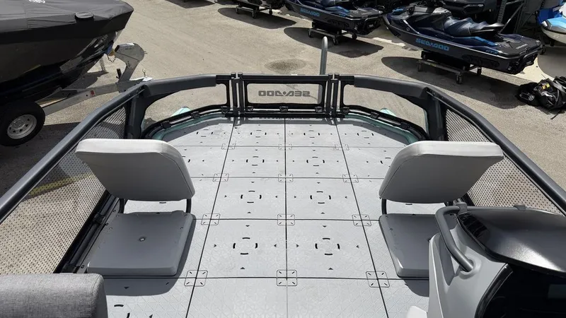 Slide: The Image of Sea-Doo Switch Sport™ 21 - 300 Hp Galvanized 2026 - 21