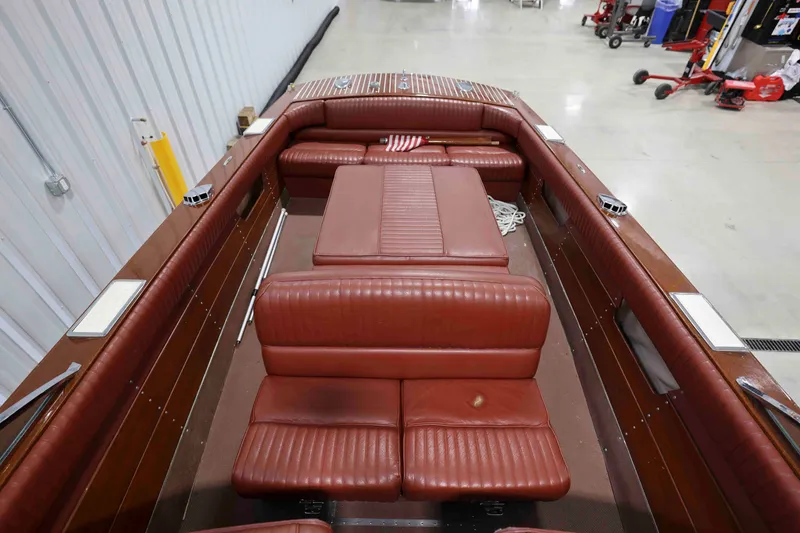 Slide: The Image of Grand Runabout 1985 - 12