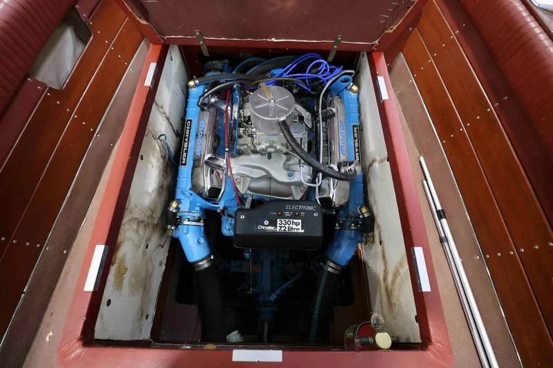 Slide: The Image of Grand Runabout 1985 - 13