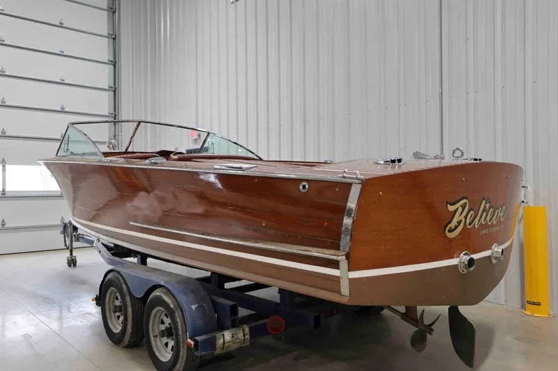 Slide: The Image of Grand Runabout 1985 - 3