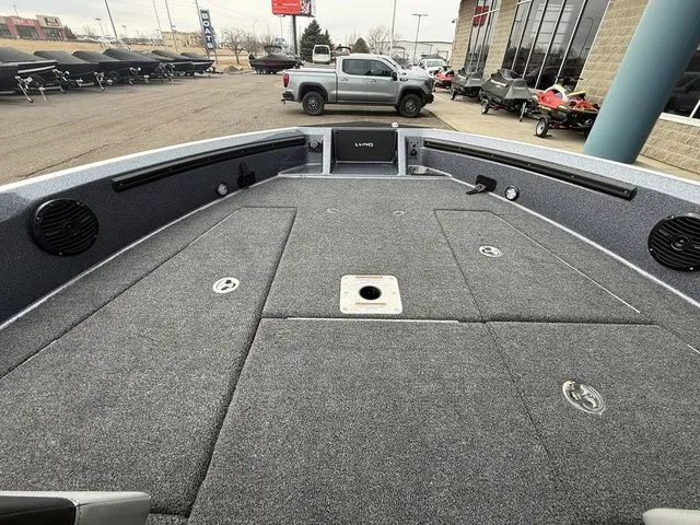 Slide: The Image of Lund 202 PRO-V GL Sport 2026 - 27