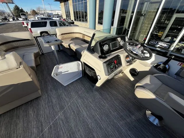 Slide: The Image of Bennington 22SSR Lux TriToon Pontoon 2026 - 21