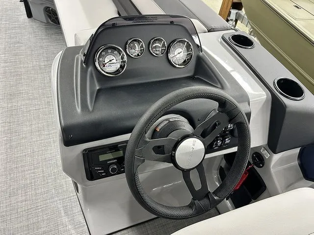 Slide: The Image of Lowe LS 210 WT 2026 - 5