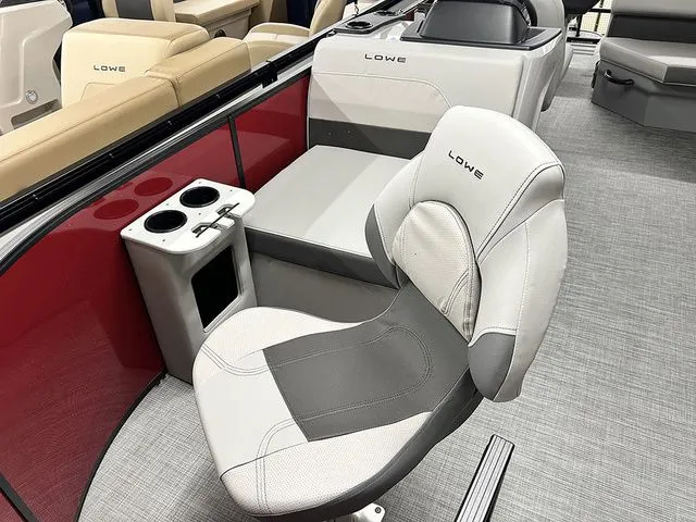 Slide: The Image of Lowe LF 194 2026 - 6