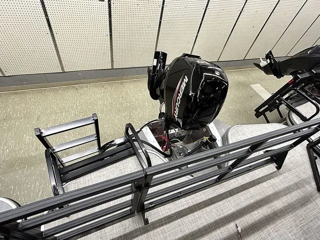 Slide: The Image of Lowe LF 214 2026 - 12