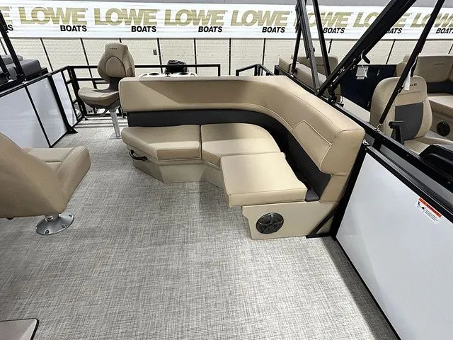 Slide: The Image of Lowe LF 214 2026 - 8