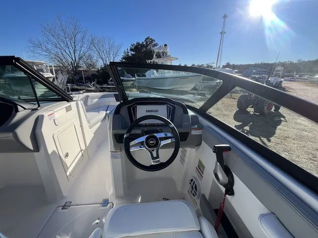 Slide: The Image of Chaparral 21 SSi OB 2026 - 10