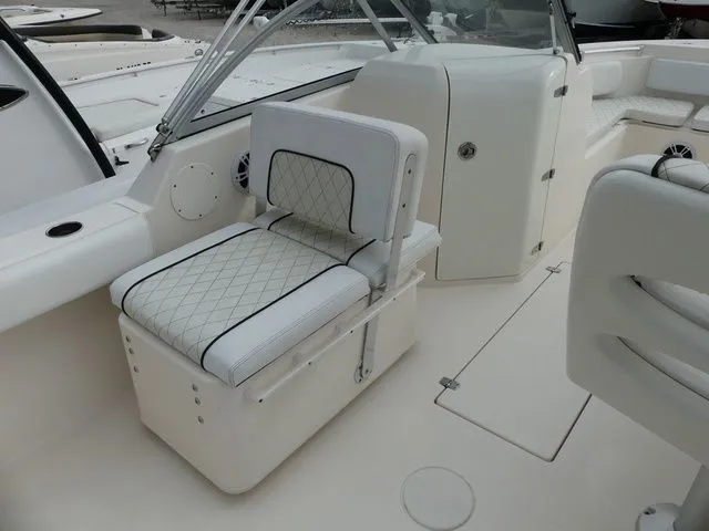 Slide: The Image of Cobia 220 Dual Console 2018 - 6