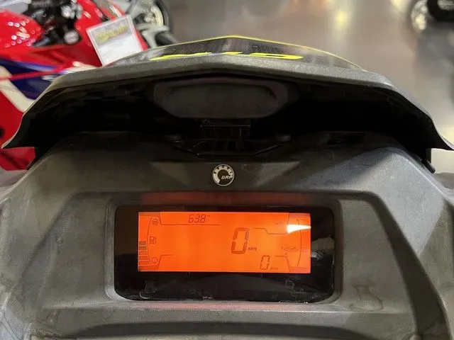 Slide: The Image of Sea-Doo GTR 230 2020 - 8