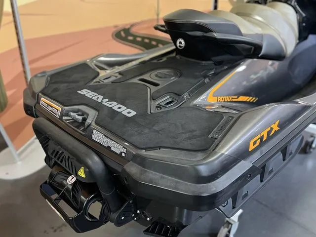 Slide: The Image of Sea-Doo GTX 170 iBR, iDF with Audio 2022 - 11