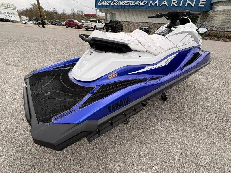 Slide: The Image of Yamaha Waverunner GP SVHO w/ Audio 2025 - 16