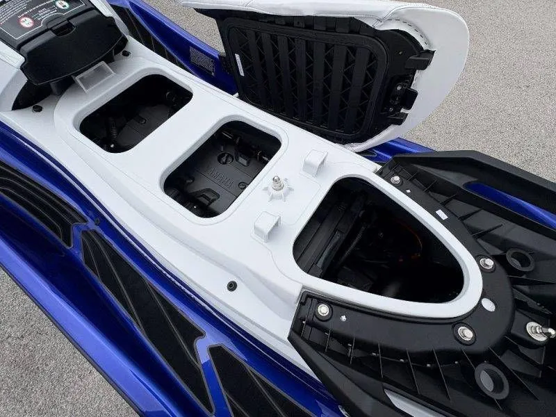 Slide: The Image of Yamaha Waverunner GP SVHO w/ Audio 2025 - 21