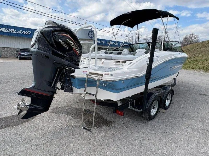 Slide: The Image of Chaparral 21 SSi Ski & Fish OB 2026 - 21