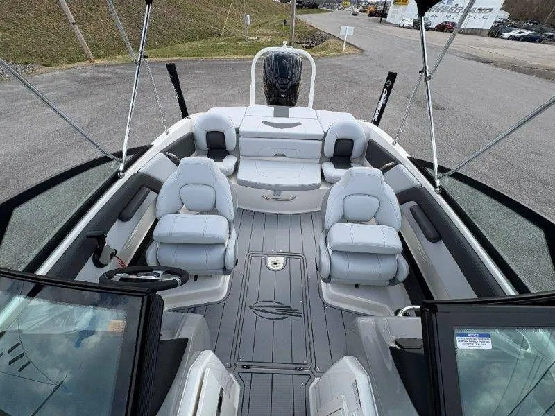 Slide: The Image of Chaparral 21 SSi Ski & Fish OB 2026 - 57