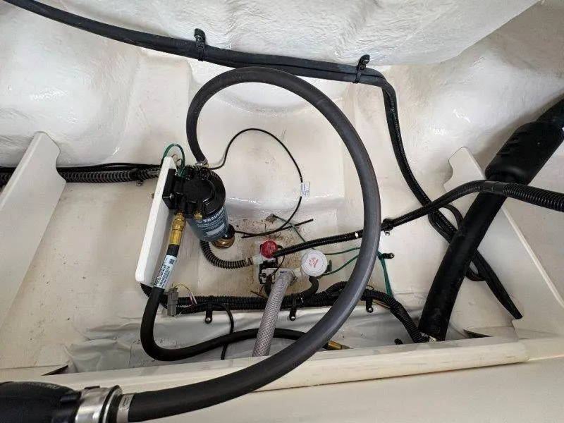 Slide: The Image of Chaparral 21 SSi Ski & Fish OB 2026 - 62