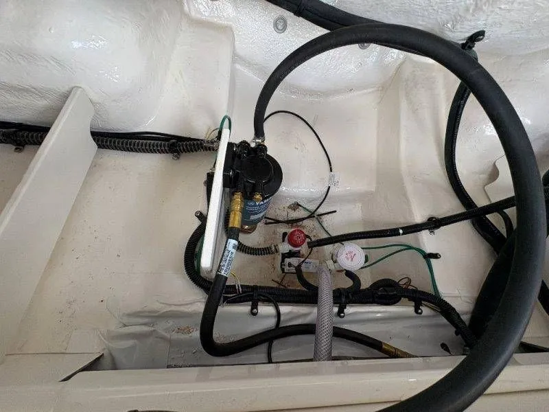 Slide: The Image of Chaparral 21 SSi Ski & Fish OB 2026 - 79