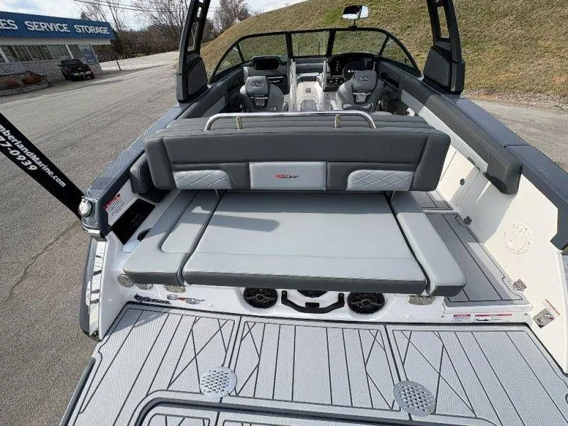 Slide: The Image of Chaparral GTS 6 2026 - 102