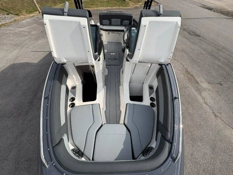 Slide: The Image of Chaparral GTS 6 2026 - 82