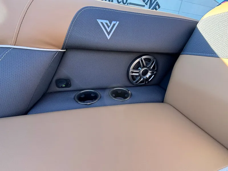 Slide: The Image of Viaggio X22S 2026 - 15