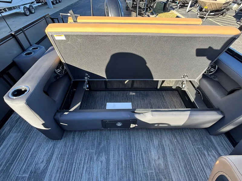 Slide: The Image of Viaggio X22S 2026 - 37