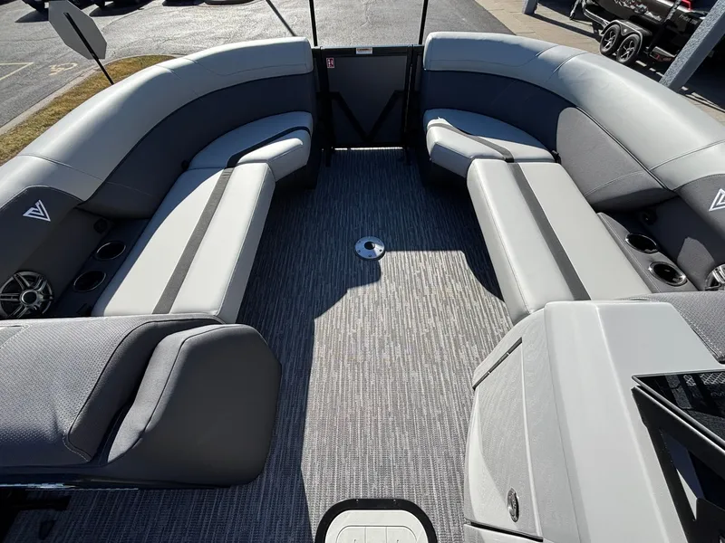 Slide: The Image of Viaggio X22S 2026 - 16