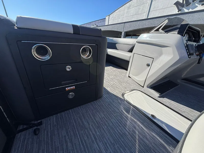 Slide: The Image of Viaggio X22S 2026 - 17