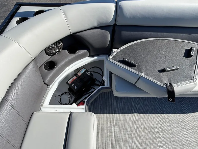 Slide: The Image of Viaggio V20C 2026 - 20