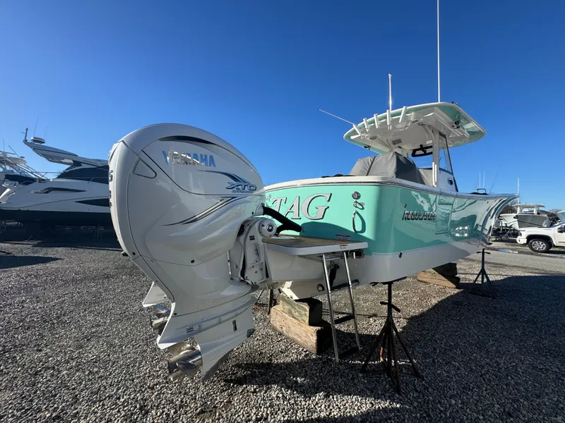 Slide: The Image of 2022 Regulator 31 boat with Yamaha XTO engine. - 5