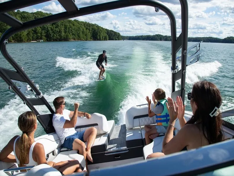 Slide: The Image of Regal LS4 Surf 2026 - 40