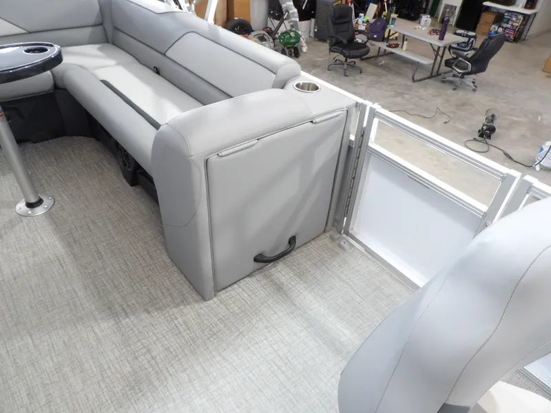 Slide: The Image of Avalon VNT85 RF21 2026 - 6