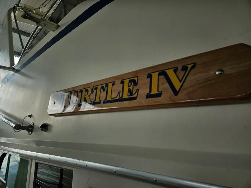 Slide: The Image of Hatteras 58 Long Range Cruiser 1975 - 15