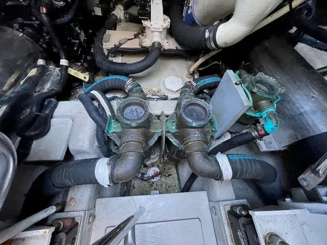 Slide: The Image of Sea Ray 510 DA 2016 - 116