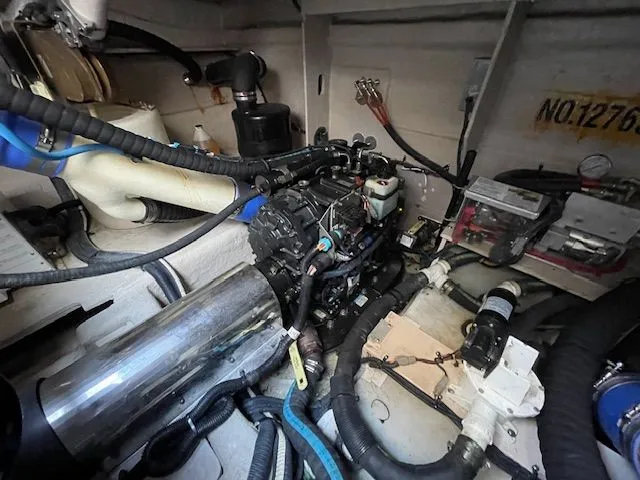 Slide: The Image of Sea Ray 510 DA 2016 - 118