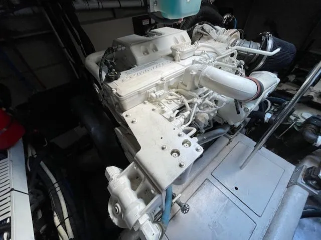 Slide: The Image of Sea Ray 510 DA 2016 - 120