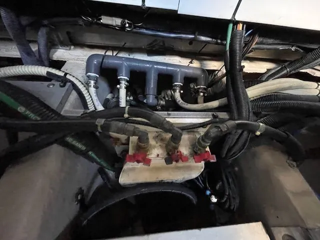 Slide: The Image of Sea Ray 510 DA 2016 - 126