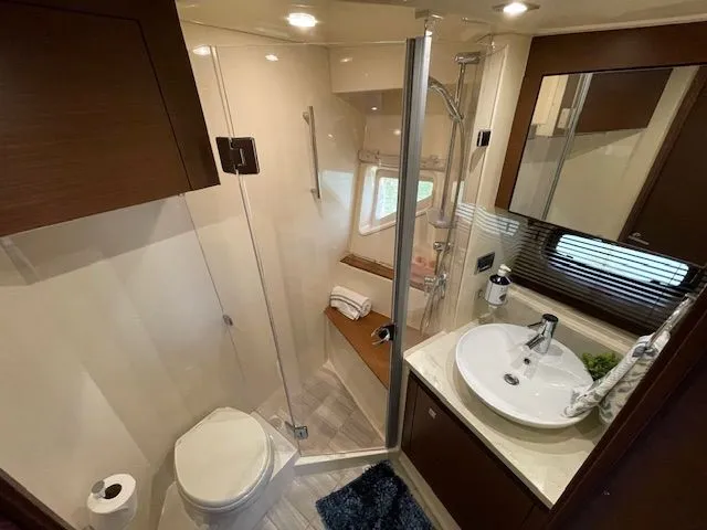 Slide: The Image of Sea Ray 510 DA 2016 - 148