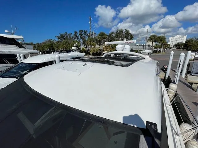 Slide: The Image of 2016 Sea Ray 510 DA yacht with deck and storage area. - 22