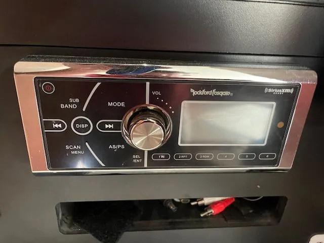 Slide: The Image of Sea Ray 510 DA 2016 - 48