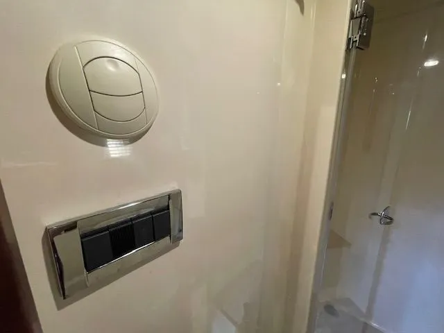 Slide: The Image of Sea Ray 510 DA 2016 - 86