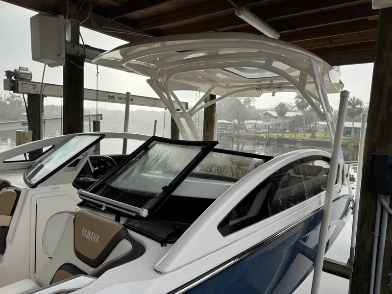 Slide: The Image of Yamaha 275 SDX 2023 - 10