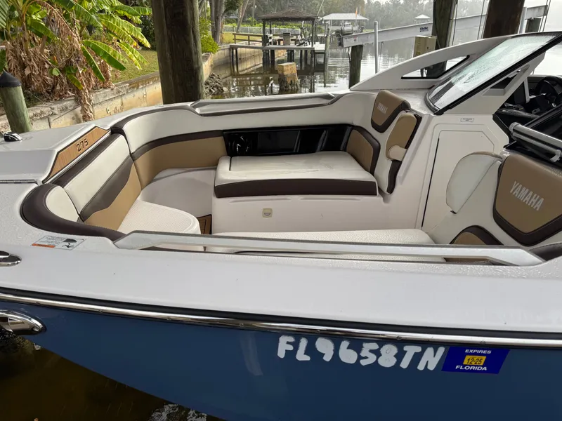 Slide: The Image of Yamaha 275 SDX 2023 - 11