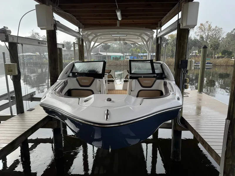 Slide: The Image of Yamaha 275 SDX 2023 - 12