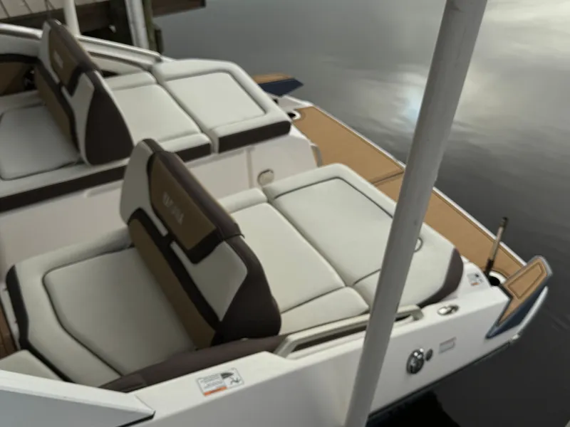 Slide: The Image of Yamaha 275 SDX 2023 - 20