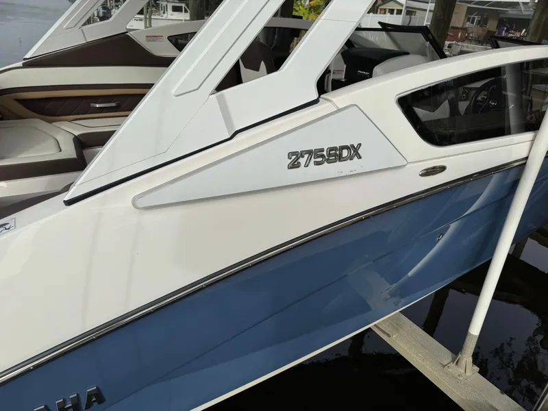 Slide: The Image of Yamaha 275 SDX 2023 - 3